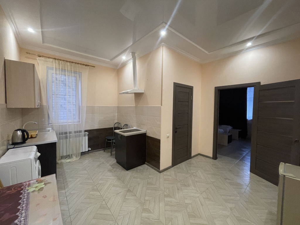 Vierer Suite Guest House Zhemchuzhina on Mira 156a