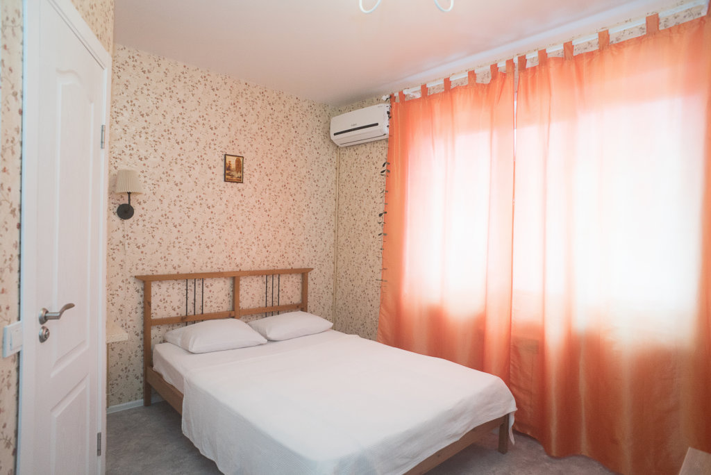 Standard Doppel Zimmer mit Blick Uyutny Dom Mini-Hotel