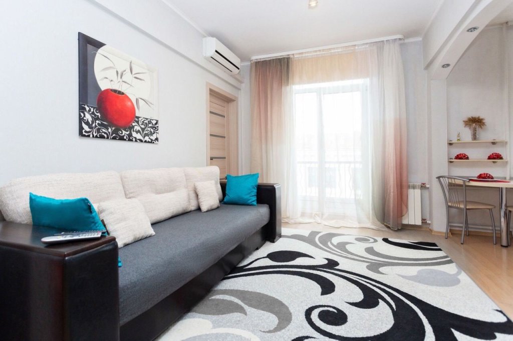Apartment 3 Zimmer mit Balkon Luxury Na Krasnoy Apartments
