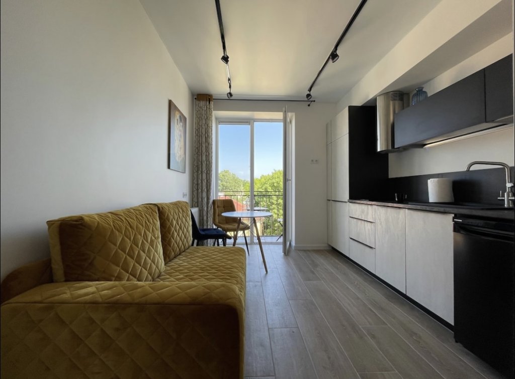 Apartment Follow Klimt Apartments