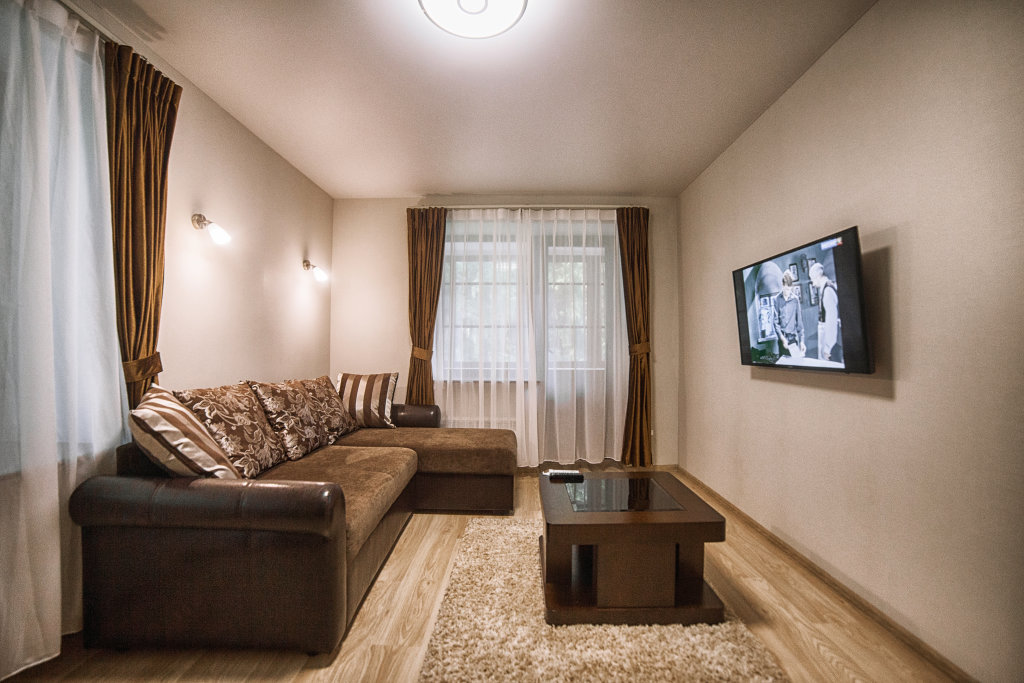 Apartment with balcony and with view Park Zvyozd Recreation Center