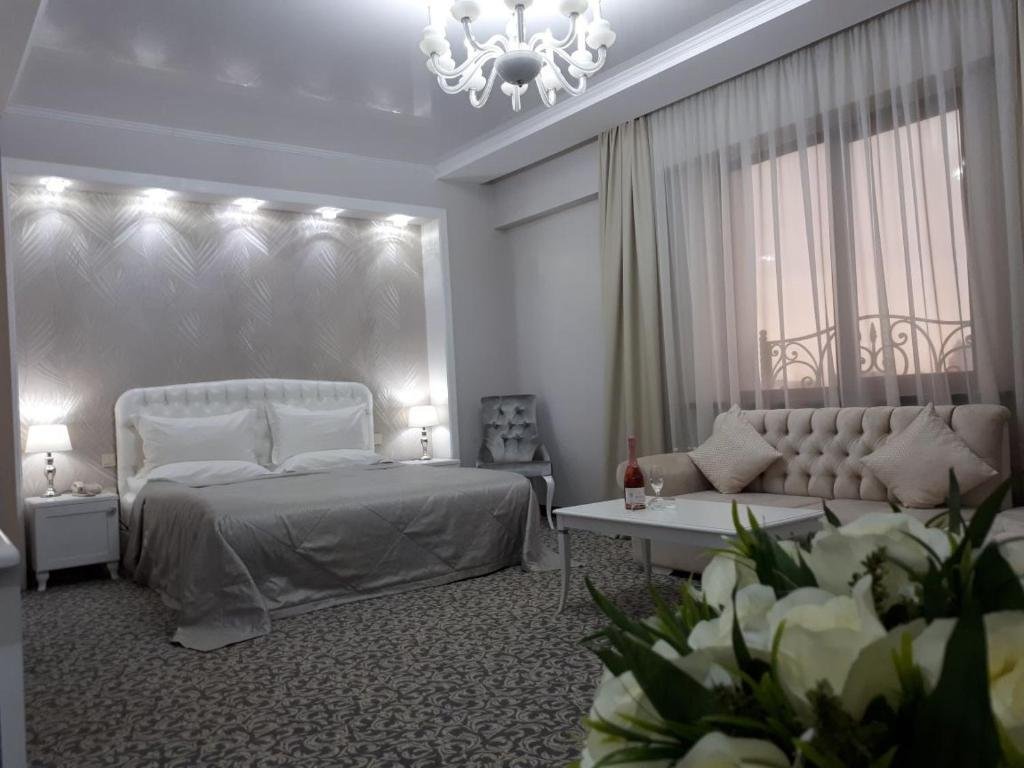 Двухместный люкс Отель The Plaza Almaty