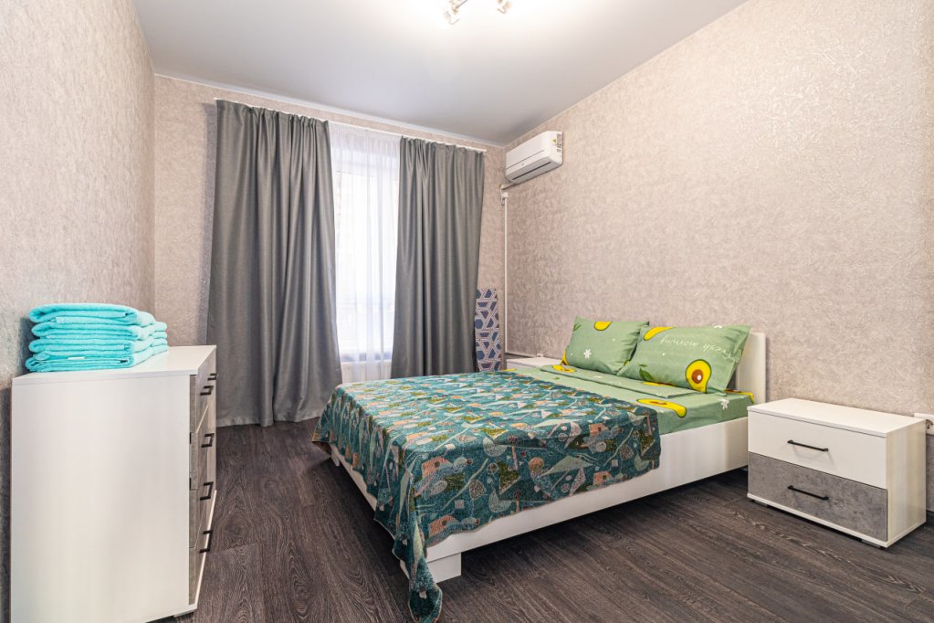 Apartment Semeynaya 2-Komnatnye V ZhK Dostoyanie Apartments
