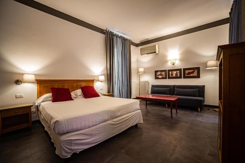 Standard Dreier Zimmer mit Balkon Hotel Real Orto Botanico