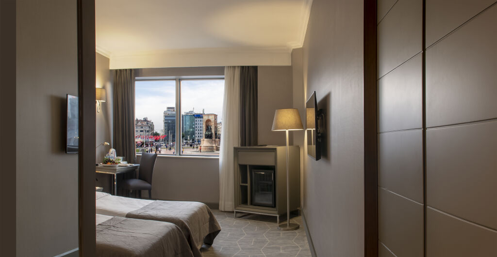 Comfort Hotel Taksim. Ayramin Hotel Taksim.