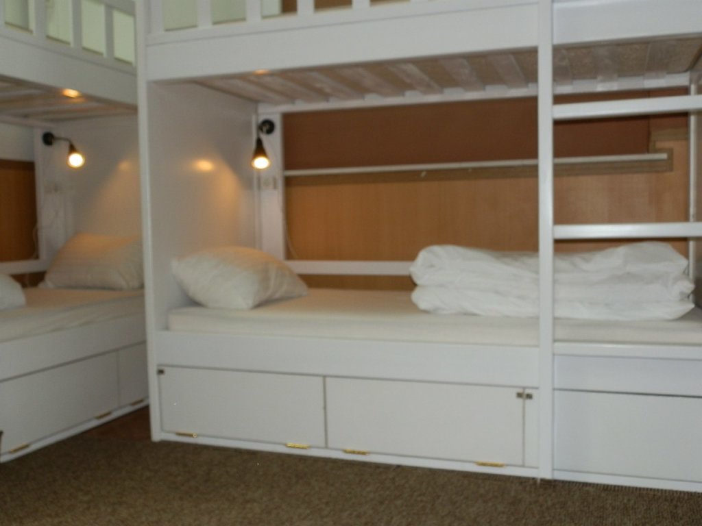 Bed in Dorm with view Krovat na Deribasovskoy