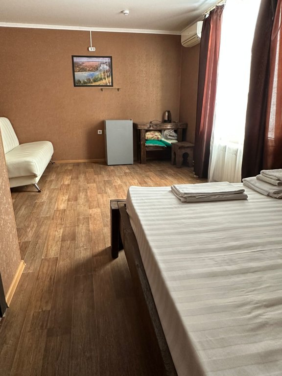 Habitación familiar Clásica Semeyny Mini-Otel