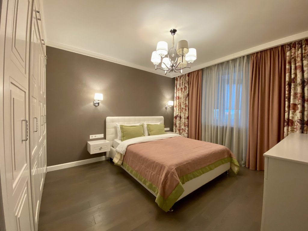 2 Bedrooms Family Apartment with balcony Riva Apart Family v Sviblovo Apartments