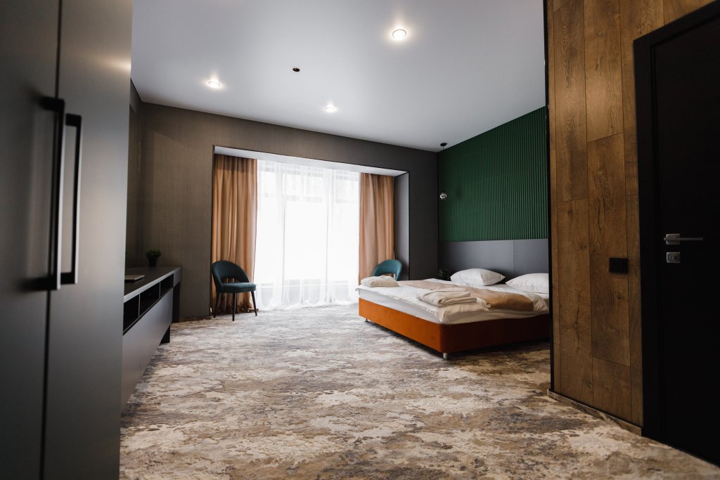 Doppel Junior-Suite mit Balkon Dombay Winter Hall Hotel