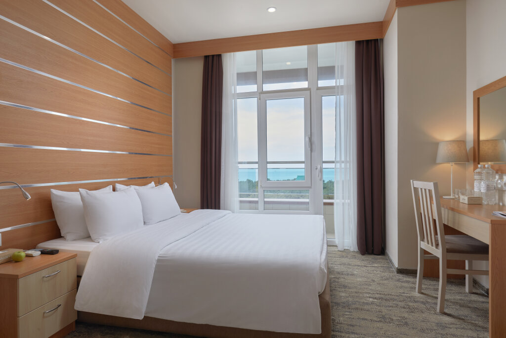 Standard famille chambre avec balcon Alean Family Resort & SPA Biarritz 4*