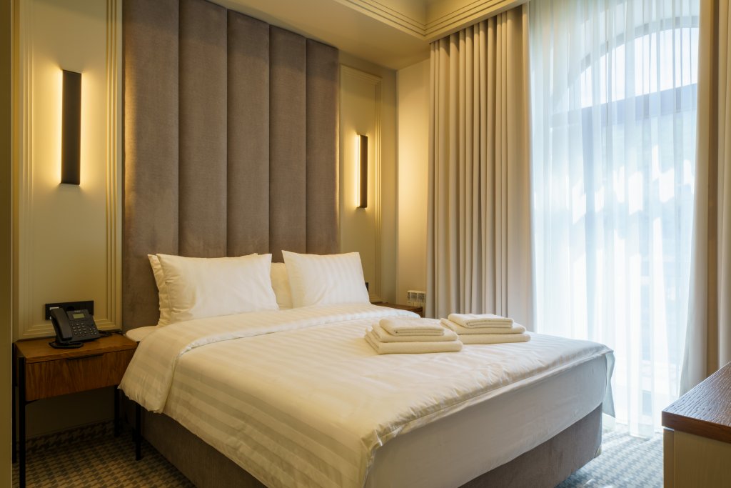 Standard Doppel Zimmer mit Balkon Rison Hotel