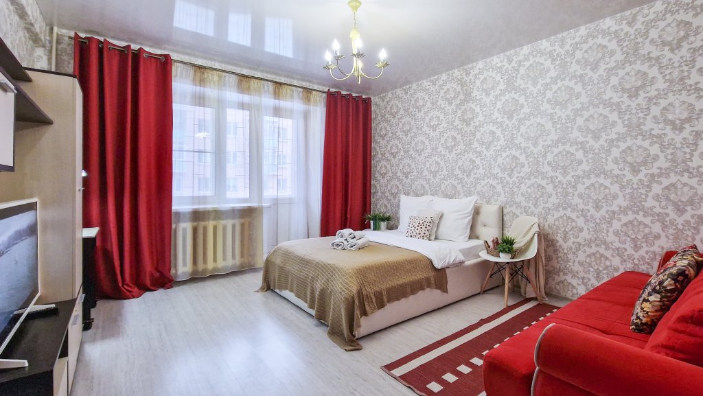 Doppel Suite 1 Schlafzimmer mit Balkon Goldenring Chaikovskogo 68a Apartments