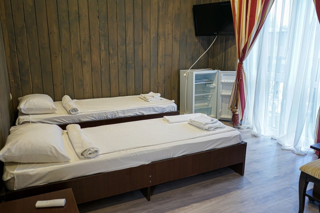 Standard Doppel Zimmer mit Balkon Azov Village Guest house