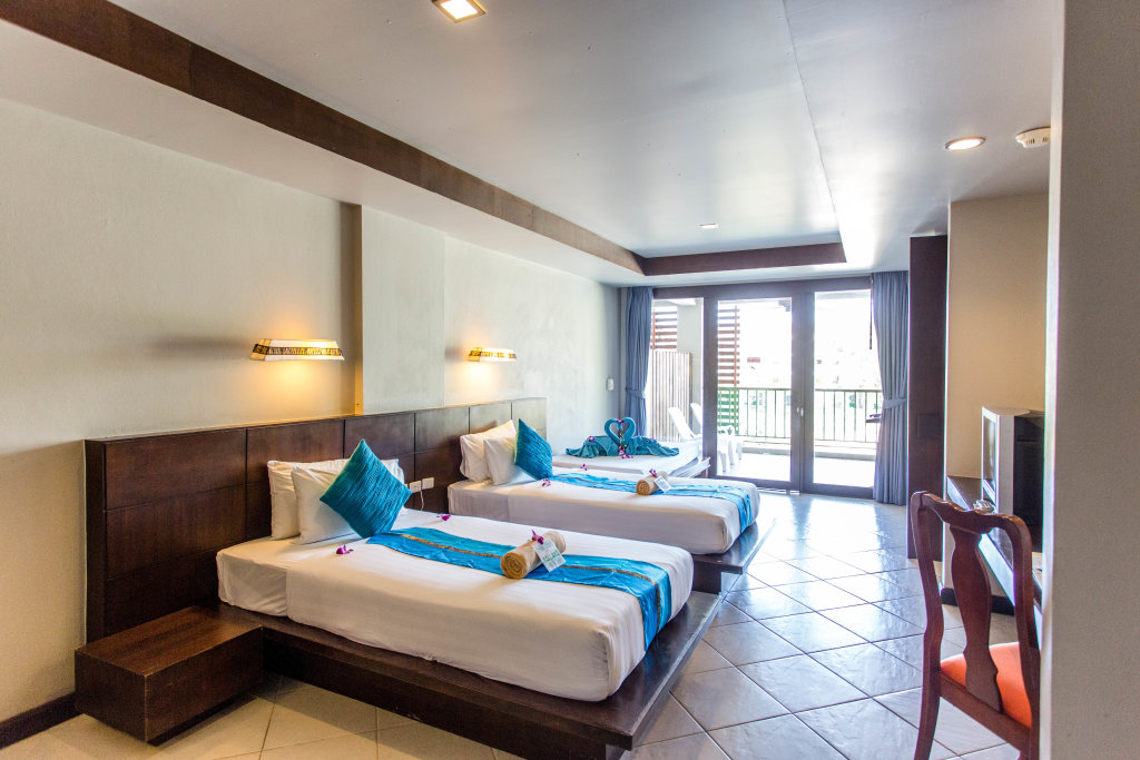 Standard Double room with balcony WOOVO Phuket Kata