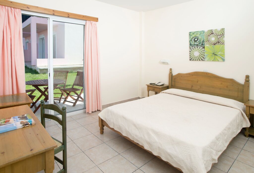 Standard Double room with balcony Akamanthea Holiday village Apart-hotel