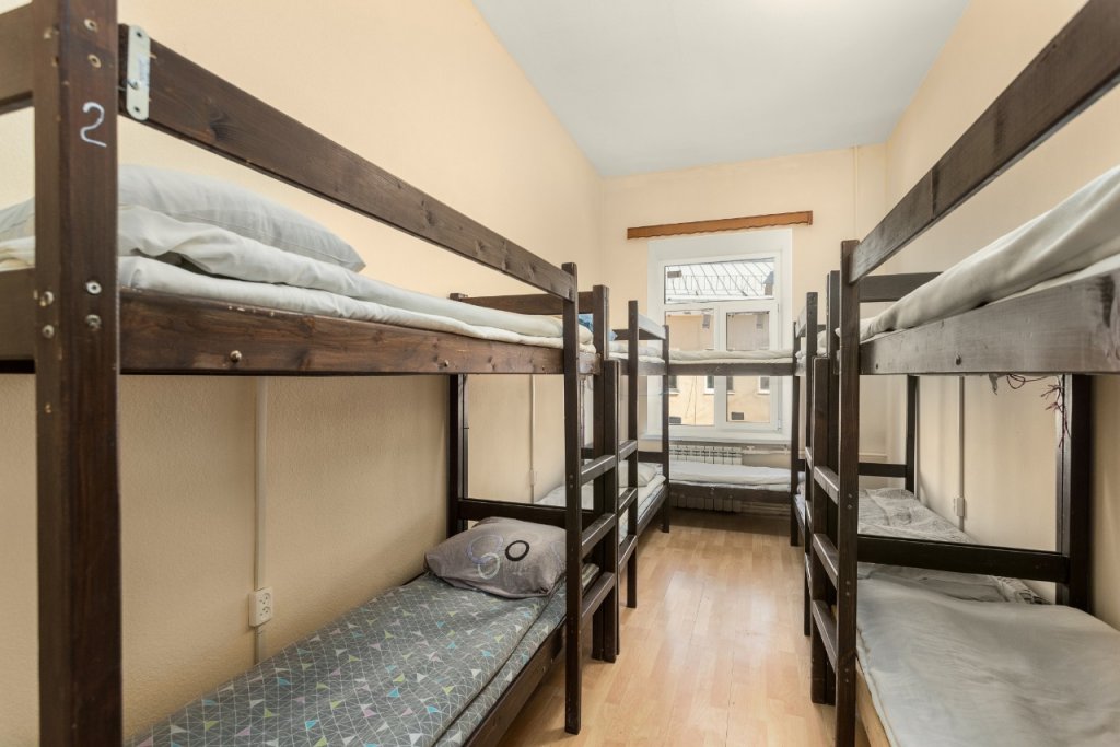 Cama en dormitorio compartido (dormitorio compartido femenino) Fontaneria Hostel