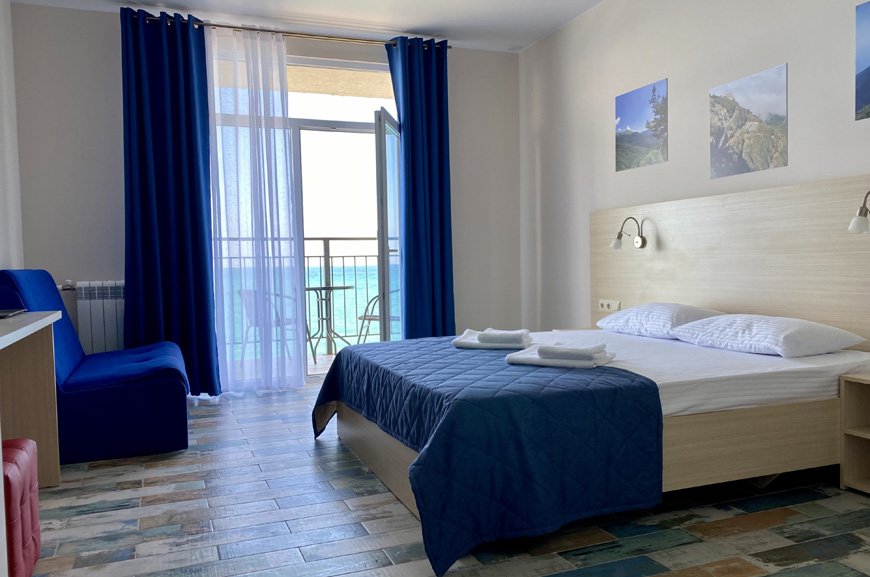 Superior room with balcony and with sea view Mayak Hotel