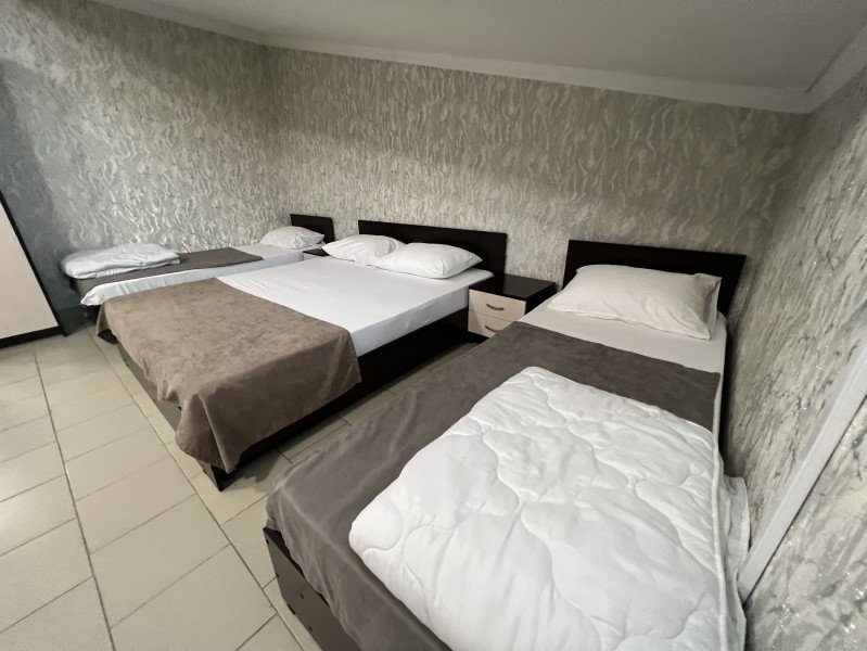 Confort quadruple chambre Hotel Sunny Days Mini-hotel
