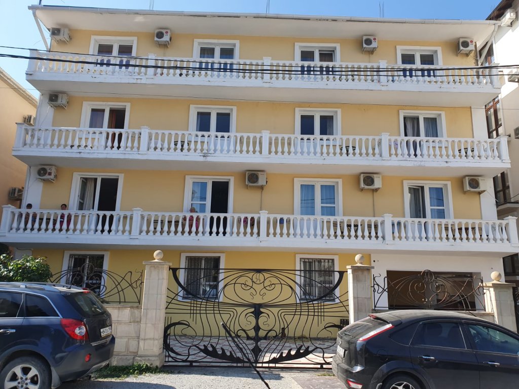 Гостевой дом Guest House Georgy (8 отзывов) в Кабардинка, Трасса М4 Дон.  Забронировать Гостевой дом Guest House Georgy