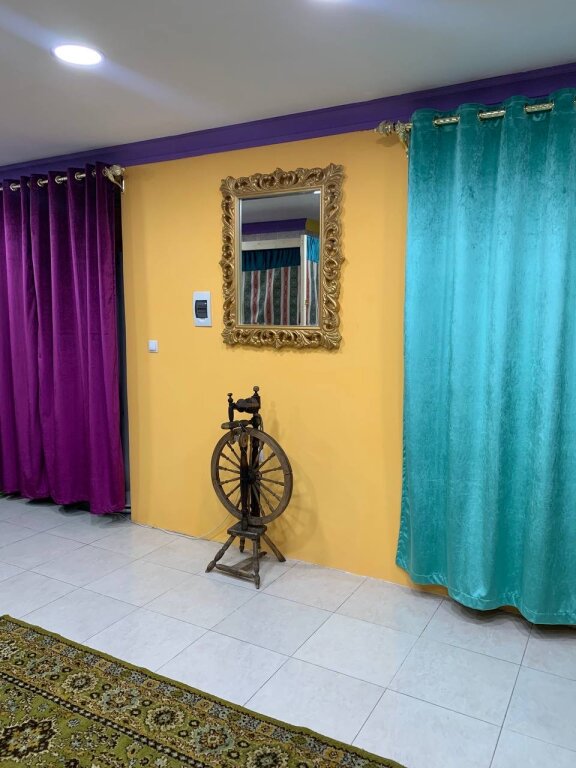 Cama en dormitorio compartido Karavan Saray Hostel