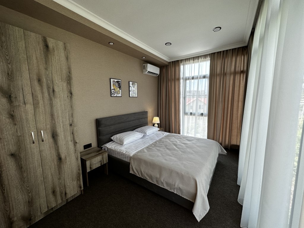 2 Bedrooms Suite with balcony Grey Mini-hotel