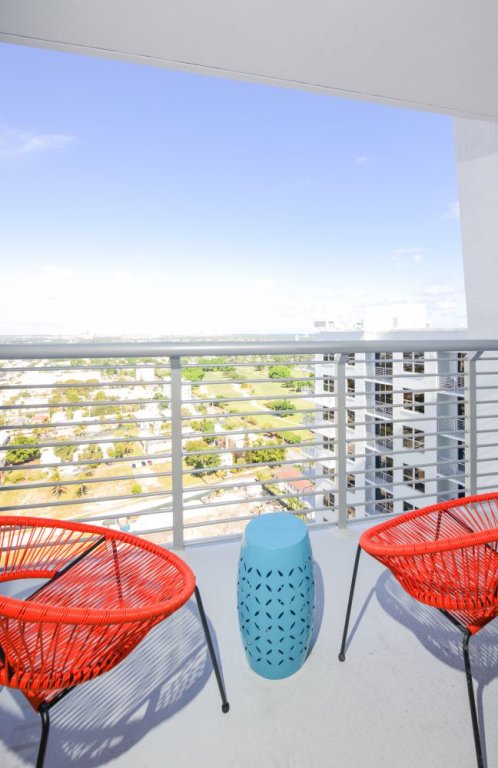 Apartamento 2 dormitorios con balcón y con vista a la ciudad Hollywood Beach Luxury Residences Apart-Hotel