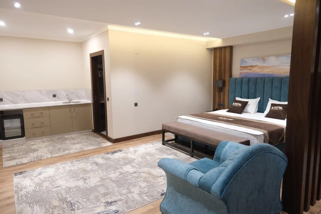 Doppel Suite mit Balkon und mit Stadtblick Ziyorat Hotel