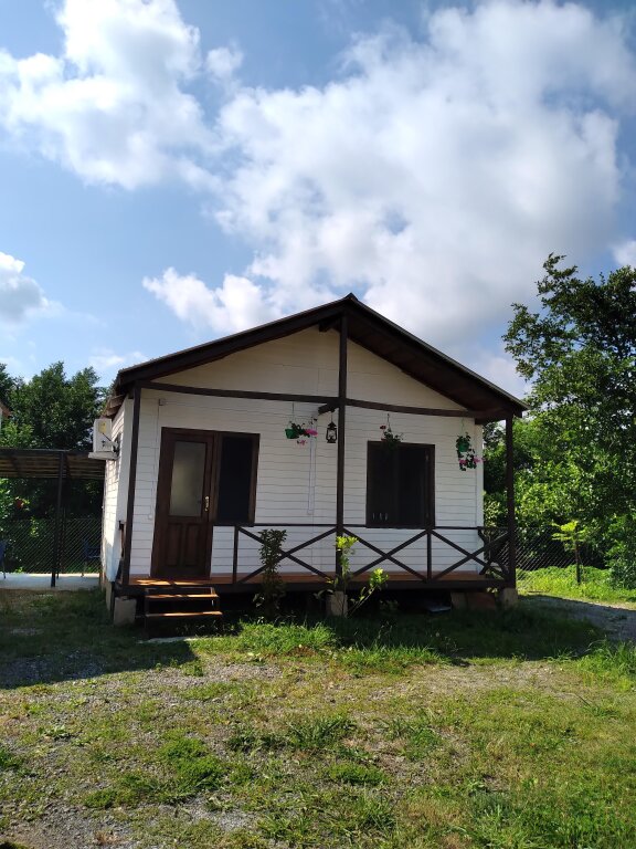 Hütte mit Balkon und mit Blick U Rechki 2 Guest House