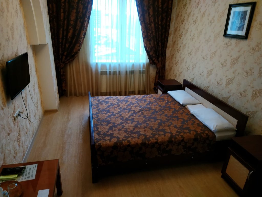 Standard Doppel Zimmer mit Blick Severniy Hotel