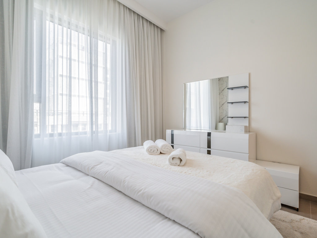 Appartement avec balcon et Avec vue Apartments Chic 1BR in Park Heights 2 | Dubai Hills
