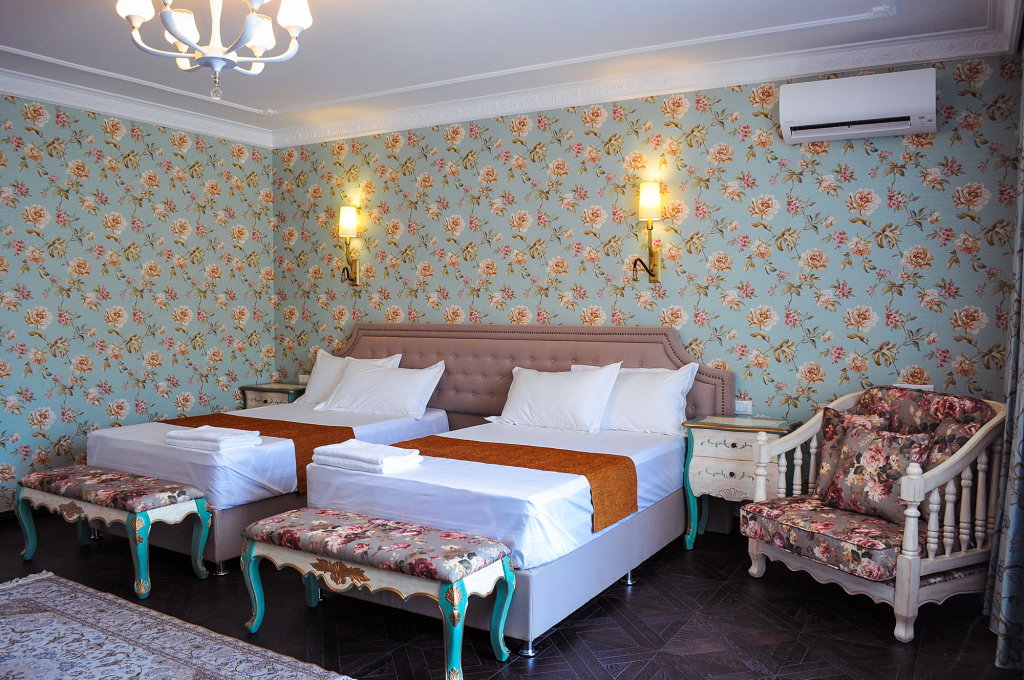 Deluxe room with balcony and with view Sem Morej Guest House