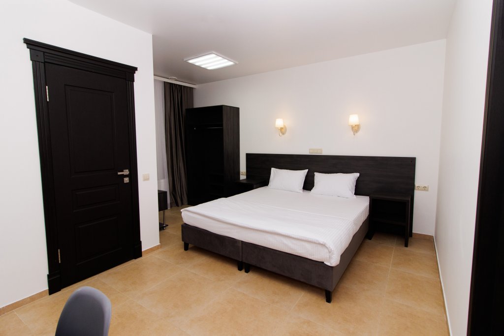 Standard Doppel Zimmer Lyudi Hotel