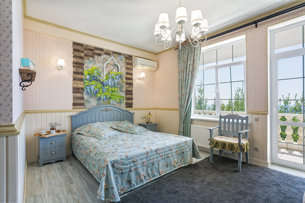 Komfort Doppel Zimmer mit Balkon und mit Meerblick Kashtanovaya Alleya Guest House