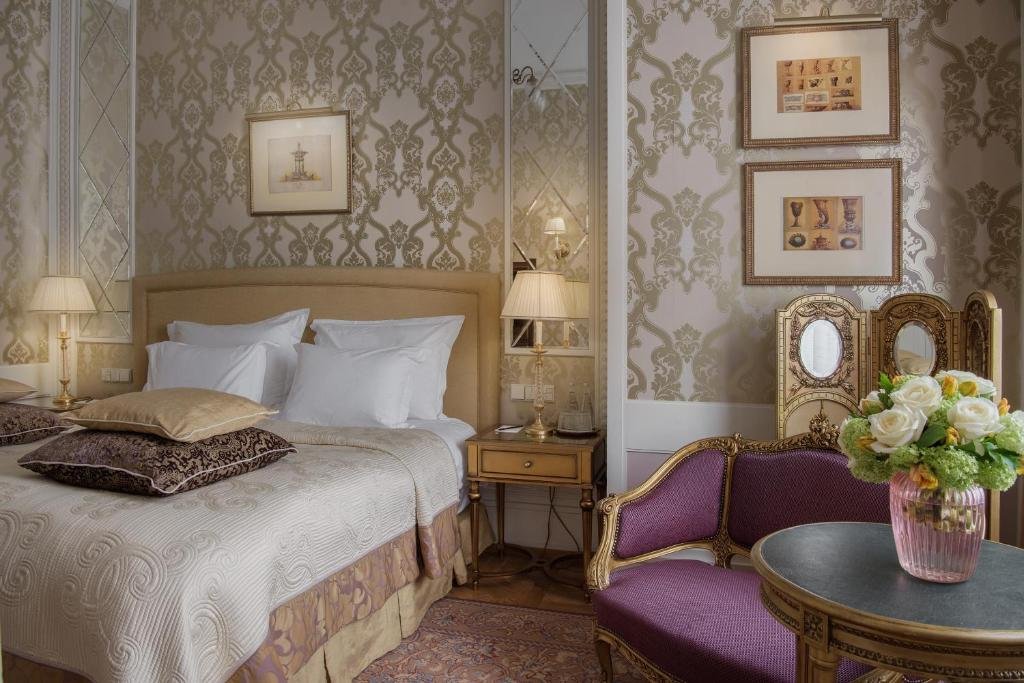Двухместный люкс Deluxe Historic Grand Hotel Europe, A Belmond Hotel, St Petersburg