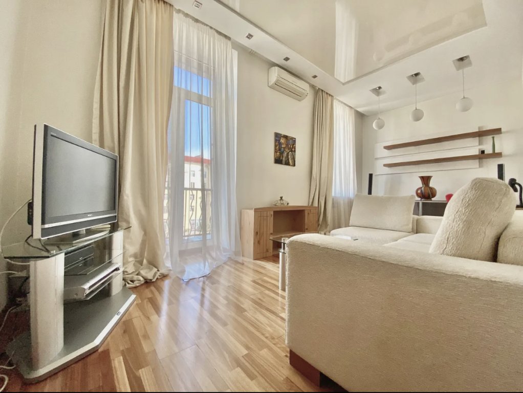 2 Bedrooms Apartment with balcony and with view Na prospekte Nezavisimosti 47 Apartments