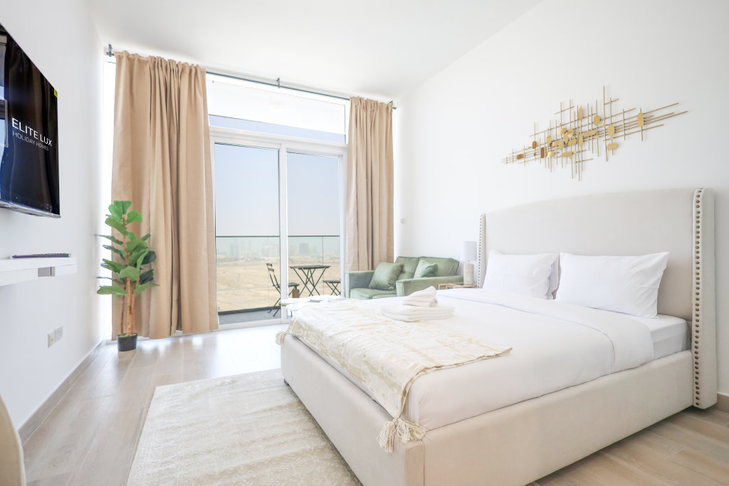 Studio Elite LUX Holiday Homes - Sleek & Modern Luxurious Studio in JVC Dubai Apartments