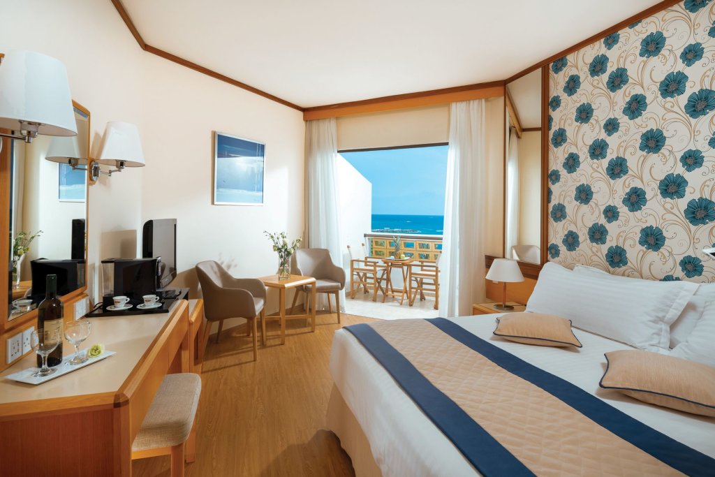 Classique double chambre avec balcon et Vue mer Constantinou Bros Athena Royal Beach Hotel
