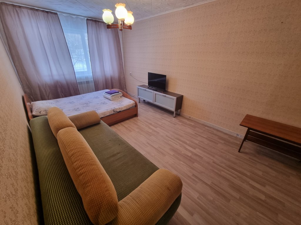 Apartamento 2-komnatnaya kvartira na Gagarina 8 liniya 13 Flat