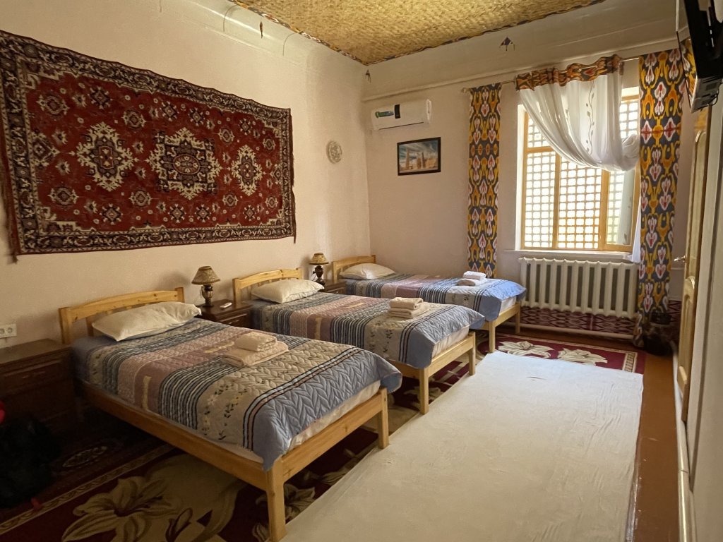 Ота отели. Олмос санатория. Ичан кала отель. Олмос хотел. Hummingbird Guesthouse in Bukhara.