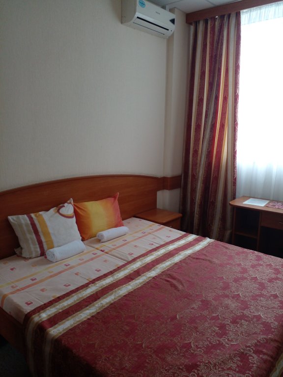 Économie double chambre Mini-Hotel na Yuzhnoy