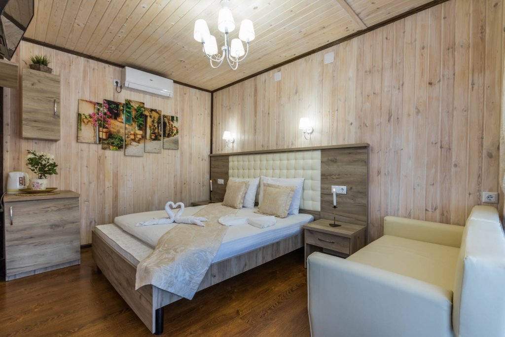Habitación triple Confort Villa Lyuchiya Guest House