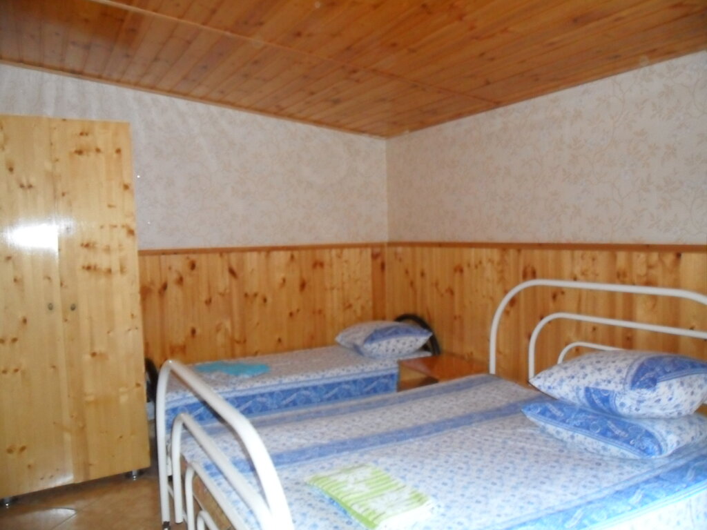 Superior Vierer Zimmer mit Balkon und am Strand Chastny Sektor Private House