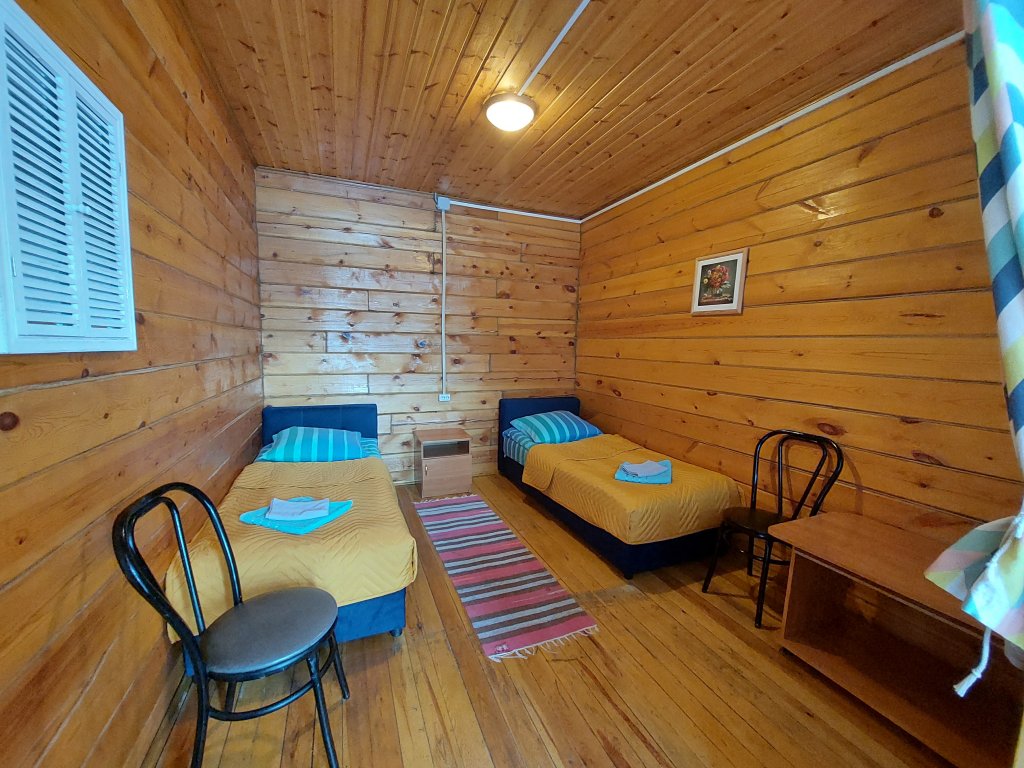 Economy Doppel Zimmer mit Balkon Malinovka Mini-Hotel