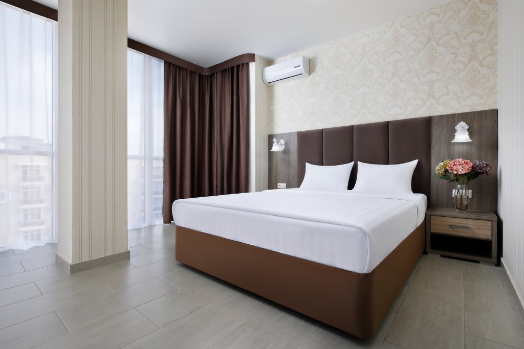 Suite familiar 2 dormitorios con balcón Pansionat Family Resort