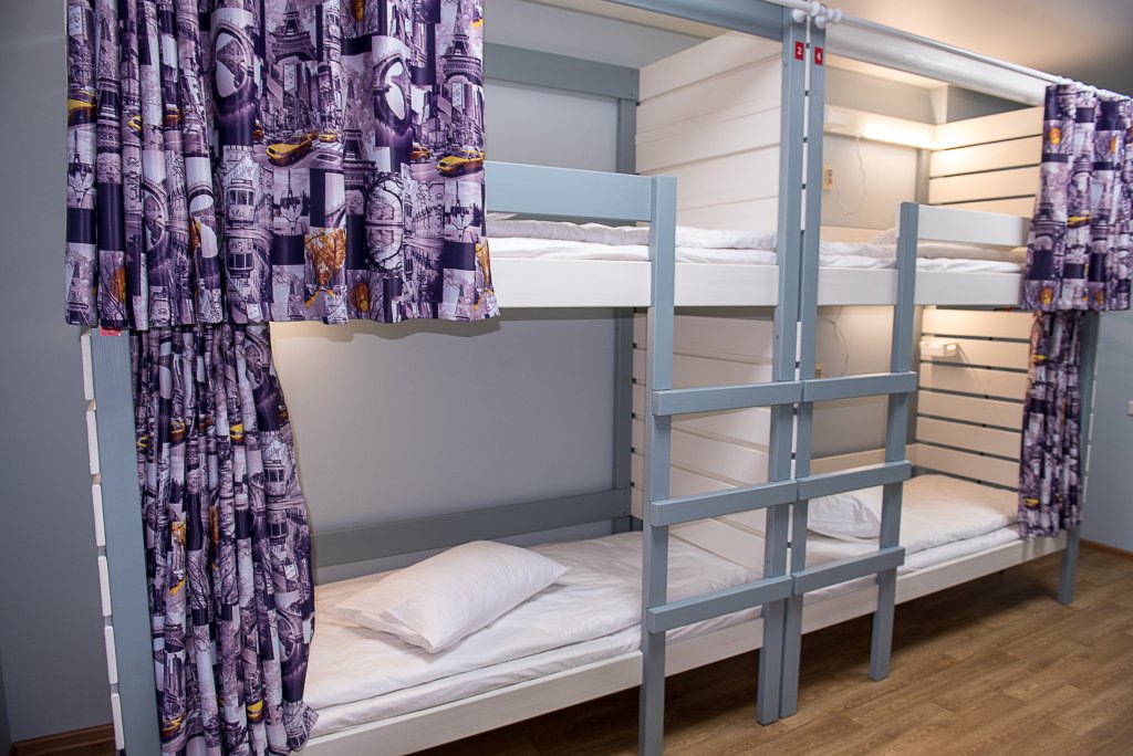 Cama en dormitorio compartido (dormitorio compartido masculino) Hostel Rus-Arena