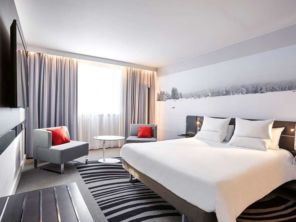 Отель Novotel Bishkek City Center 5* (8 отзывов) в Бишкек, Киргизия.  Забронировать Novotel Bishkek City Center 5*. Оплата картами МИР.