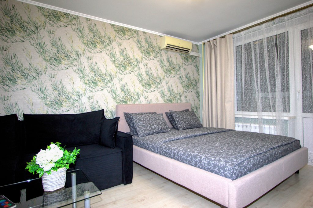 Double appartement Kvartira Svobodna - Kvartira Na Polyanke Apartments