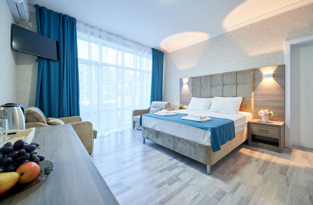 Komfort Doppel Zimmer mit Balkon und mit Blick Voyazh Voznesenskiy HOTELS Apart-Hotel