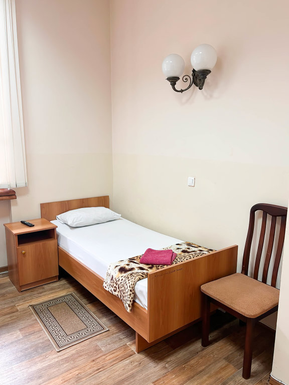 Bett im Wohnheim KDO Sochi Hotel