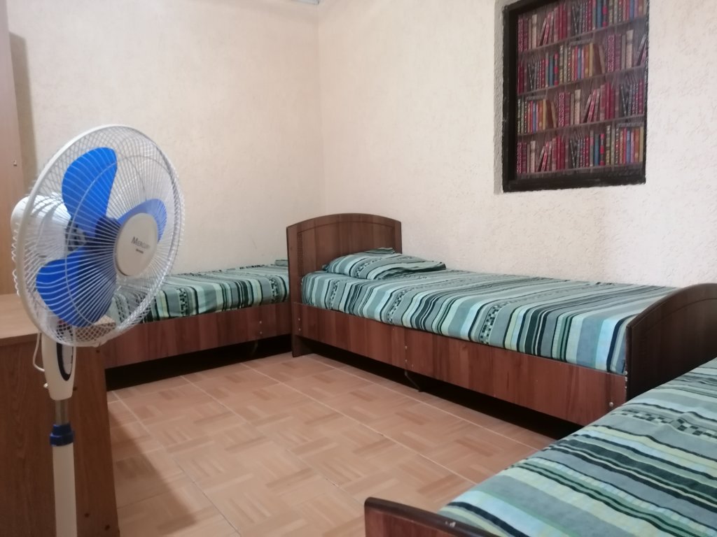 Économie triple chambre Chernomorsk  Guest house